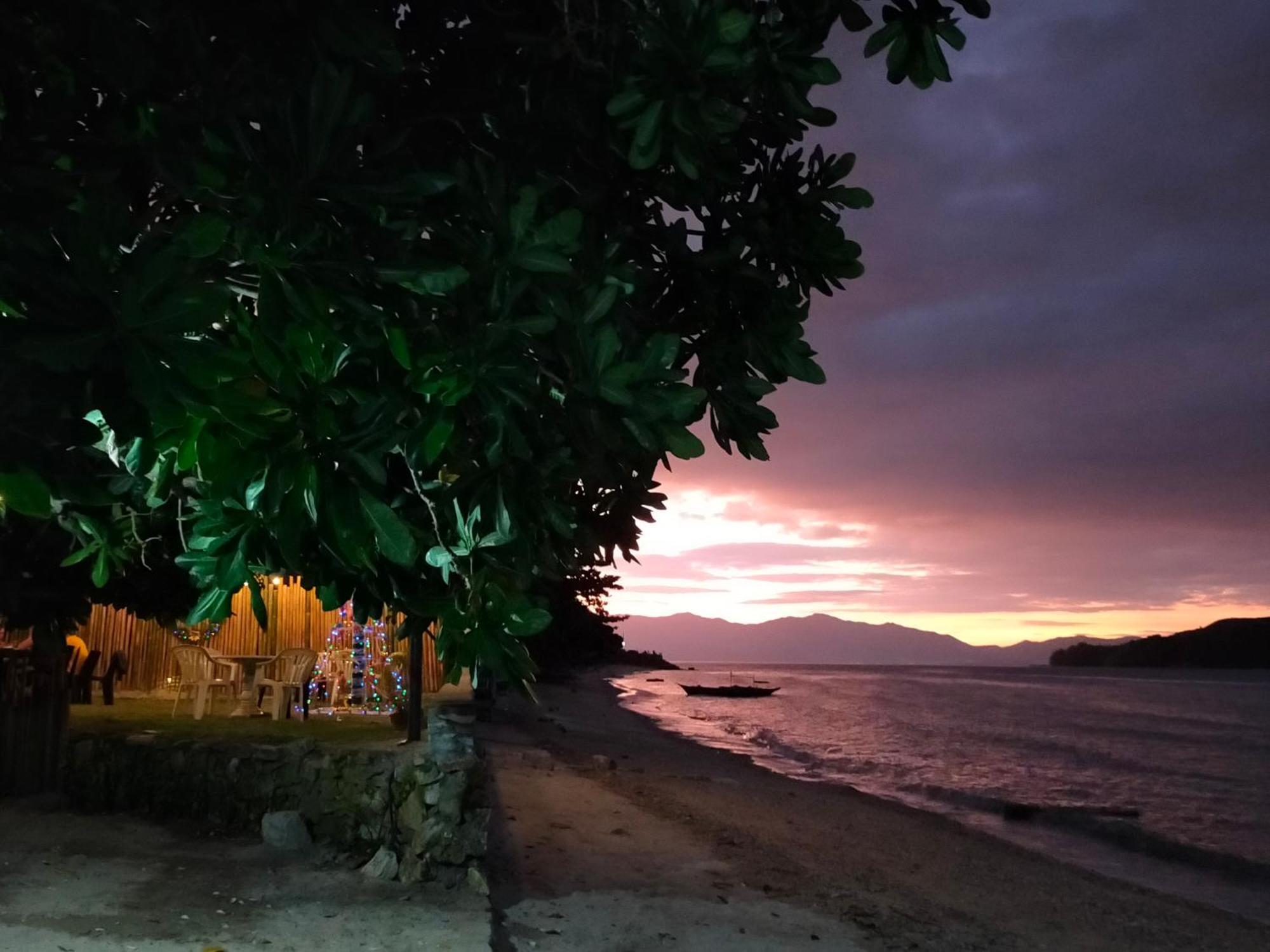 Sea U Inn Romblon Екстер'єр фото